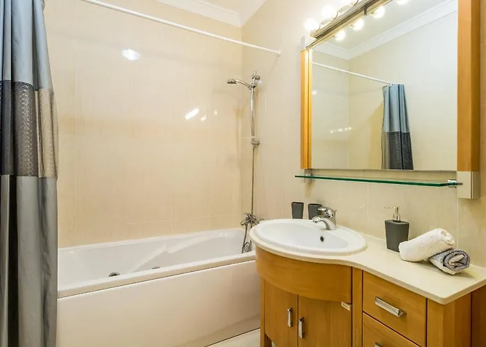 Vandalou By Alzira 公寓